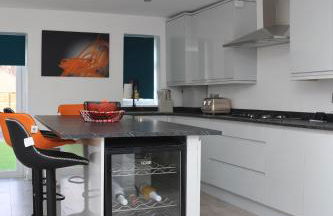 Well furnished 4 bedroom house in Rainham - Foto 26