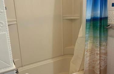 Amazing House near EWR and NYC - Foto 35