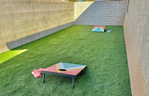 Cozy 5BR with Games and Pool for All - Foto 53