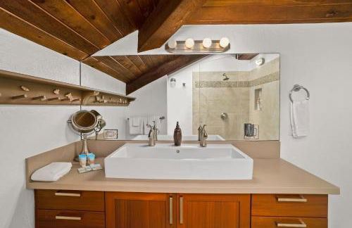 Coral Hale 5br 3ba Luxury Home, AC, Hot Tub and Stunning Views - Foto 55