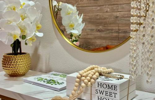 Modern 4BR 2BA with pool in gated community - Foto 24