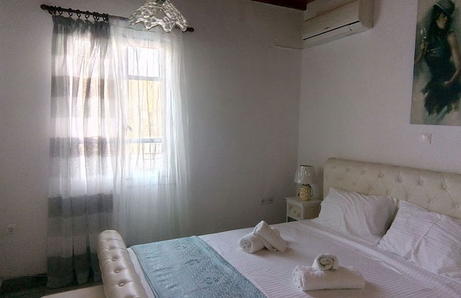Mykonian 1BR Apartment - Ornos Beach - Photo 4