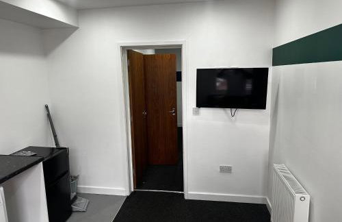 Cozzy Haven two min from Train station - Foto 8