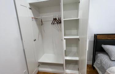 Cozy 2-Person Apartment Near JFK Airport & Shopping Area - Foto 29