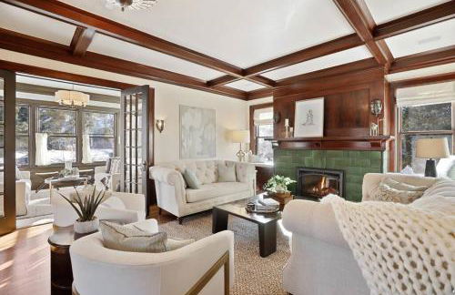 Luxury 6600 sq.ft Stunning Home/Sleeps 10+ - Foto 3