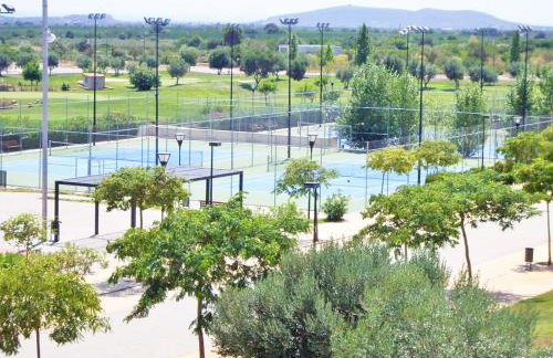 Espectacular Chalet Adosado para Vacaciones en Panorámica Golf Sant Jordi - Foto 47
