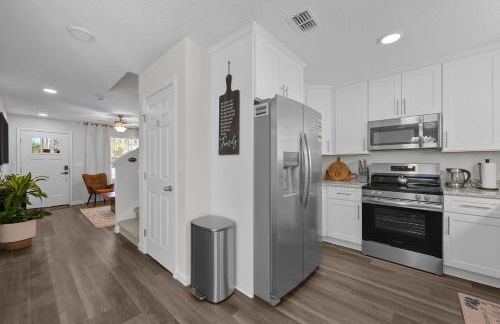 Brand New beautiful house with a luxury backyard - Foto 14