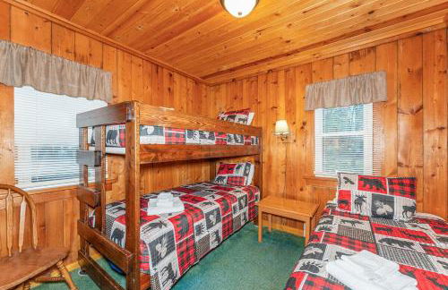 Cedaroma 5 Big Deck Amazing Views - Photo 14