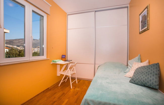 Apartment 3 Beaches With Free Parking - Photo 5