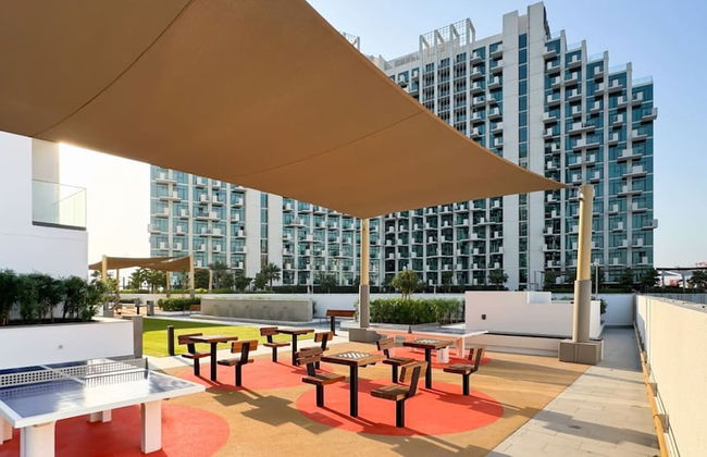 1BR Apt Near Downtown Dubai Pool Skyline Views - Photo 18