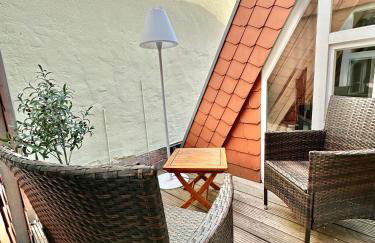 Gemütliche Maisonettewohnung mit Dachterrasse am Schloß - Photo 19