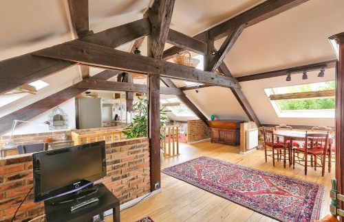 Rustic Bohemian Duplex in Meudon - Foto 1