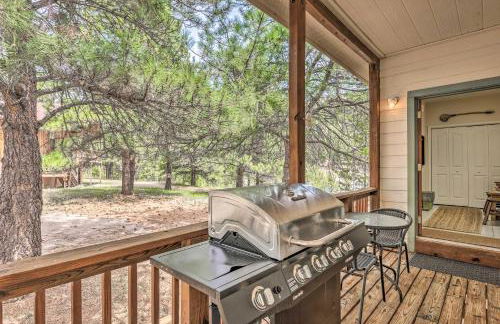 Charming Cloudcroft Cabin with Deck and Mtn Views - Foto 3