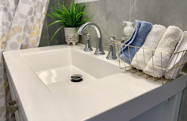 The Horseshoe Falls Villa- 6BR Free Parking, Minutes From Falls & Casino - Foto 23