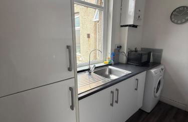 ResiLets 1st Floor apartment - Foto 12