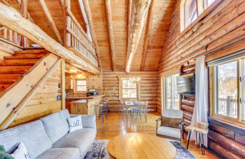 Lakefront Park Rapids Cabin with Decks and Boat Dock! - Foto 5