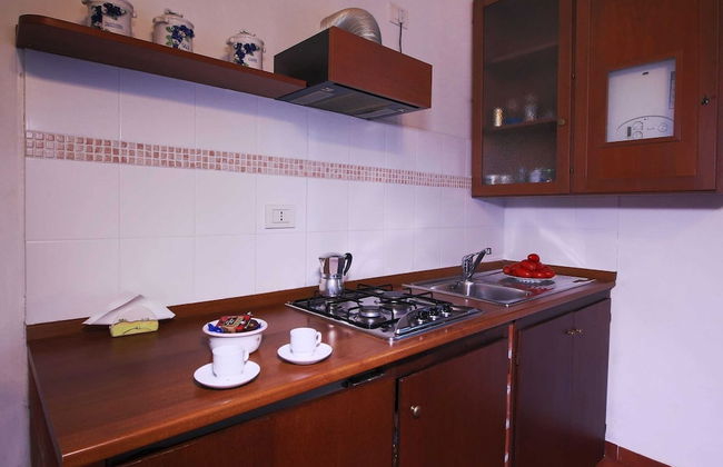 Splendid Farmhouse in Gualdo Cattaneo with Hot Tub - Photo 4