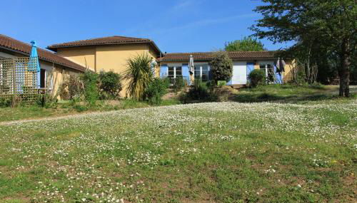 Gite Lou Peyrol - Foto 4, Garden, Garden view