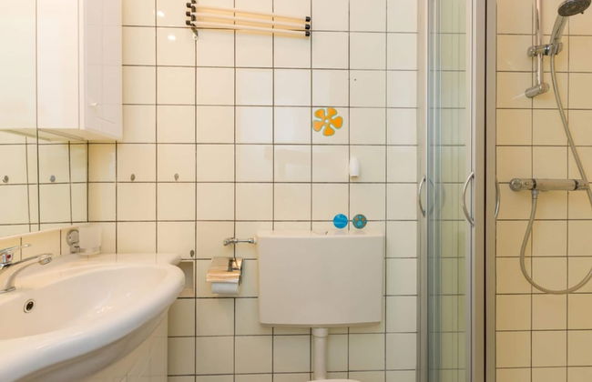 Attractive Apartment Near Vlissingen Beach - Photo 55