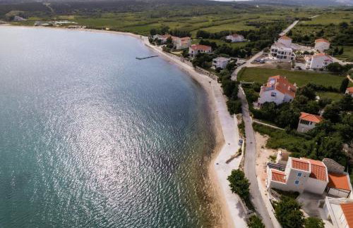 BEACH HOUSE CASKA - Photo 2