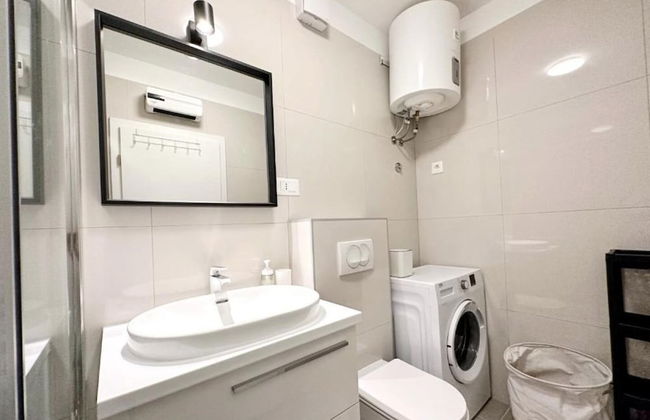 Mendula - Private Garage - A1 - Photo 10