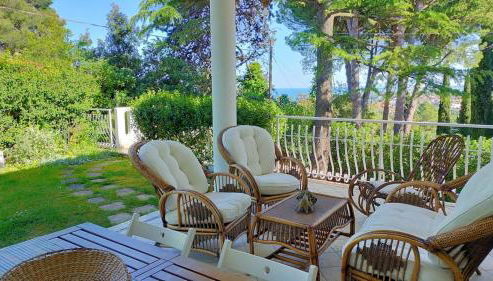 Villa Pentalocale con Piscina e spiaggia incluse Taunus Vacanze Villa Girasoli - Foto 2, Garden, Garden view