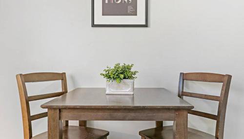 Appealing 1BR Apartment in Portage Park - Montrose 2S - Foto 1