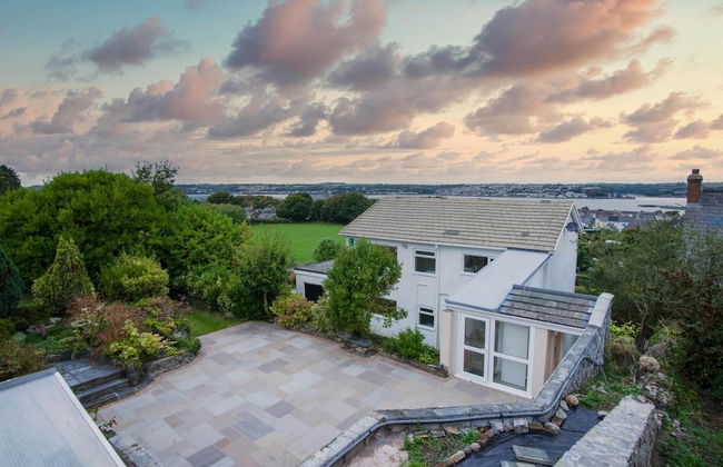 Longview - 4 Bedroom Holiday Home - Pembroke Dock - Foto 1