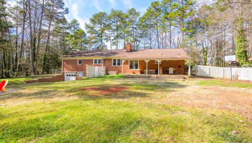 BloomingFarmsStay,Sleeps 9,GameRoom,FirePit,Grill - Foto 4