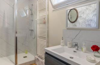 Gîte Ecrin de Verdure Jacuzzi et piscine - Photo 30