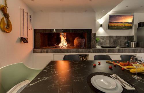 Villa Zara with 32 sqm heated Pool, Jacuzzi, Billiard, Tennis table, 8pax - Photo 42