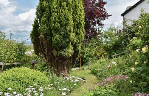 Underhill Cottage - Photo 27