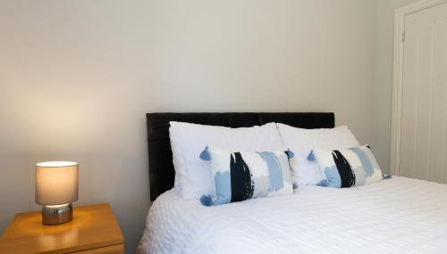 Field View- Amazing 5 bed, Great for contractors and families - Foto 4