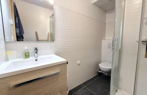 Cozy apartment in the heart of La Féclaz sleeps 5 48m - Foto 16