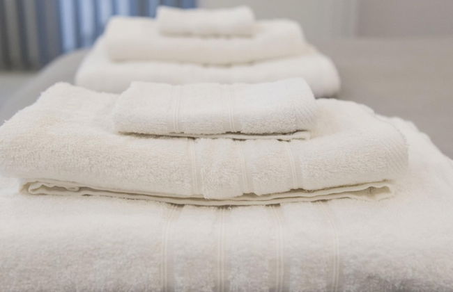 96 Nic1 - Stay Glam Skin Studio - Foto 18