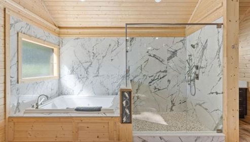 True Love Treehouse - Magic Above the Pines - Foto 3