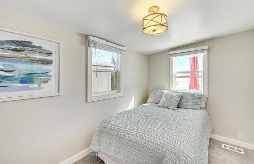 Lakefront Home with Boat Dock in Benton Harbor! - Foto 11