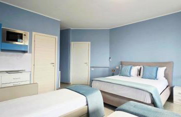 DANIEL SUPERIOR APARTMENTS - Tropea City Center - 250m from the Train Station - Foto 35