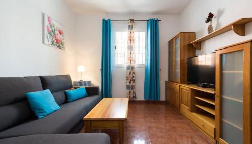 Private Solarium - 2BR House Near the Airport - Foto 2