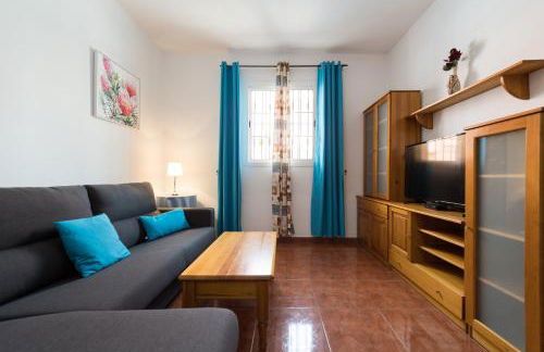 Private Solarium - 2BR House Near the Airport - Foto 2