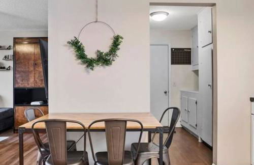 Pet Friendly Large Fenced Backyard Covered Patio - Foto 30