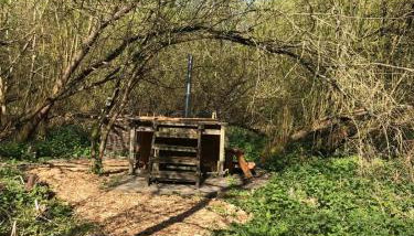 Otter Camp Private Riverside Glamping with Hot Tub - Foto 5