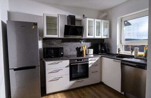 Apartment 1 - Photo 3