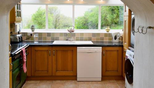 North Huckham - Photo 5