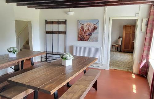 The Farmhouse - Photo 8