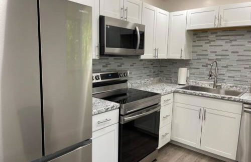 Four Bedroom Home Near Hartsfield Jackson Airport - Foto 9