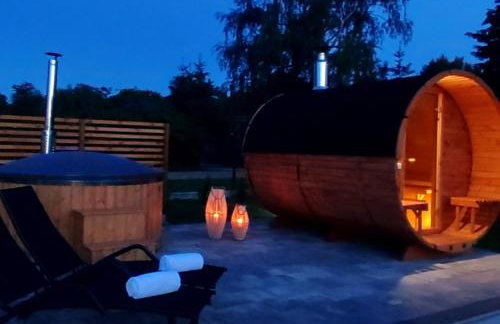 Sauna balia - Nowa Osada Domki przy plaży - całoroczne domki na Mazurach - Foto 4
