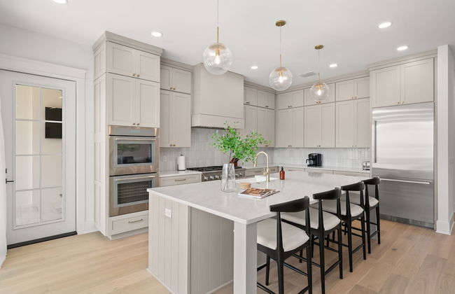 The Gemma Collection - 4 Stunning CWB Pool Homes - Foto 30