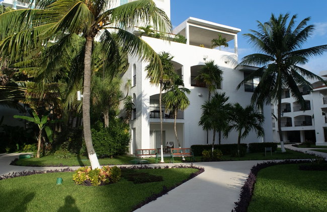 Oceanfront Condo at Voted Best Cancun Sandy Beach - Foto 12