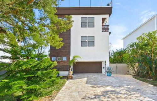 The Look-Out Private Rooftop 5 Minutes to the Beach & DownTown - Foto 43